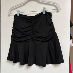 Elegant Black Ruched Ruffle Mini Skirt